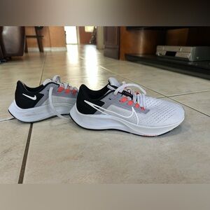 Nike Air Zoom Pegasus Women’s 6.5